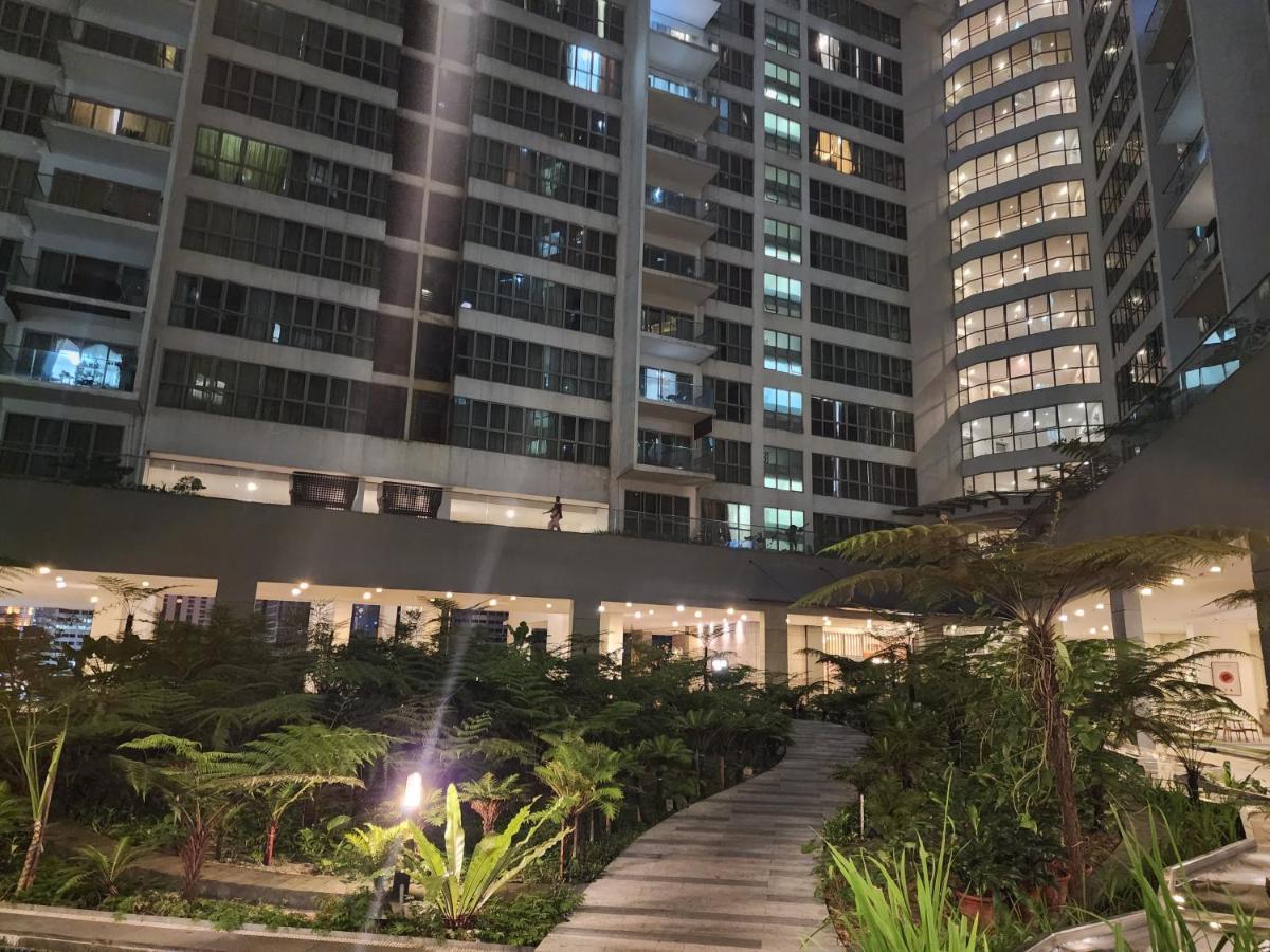 Regalia Suites Kuala Lumpur Klcc Exterior photo